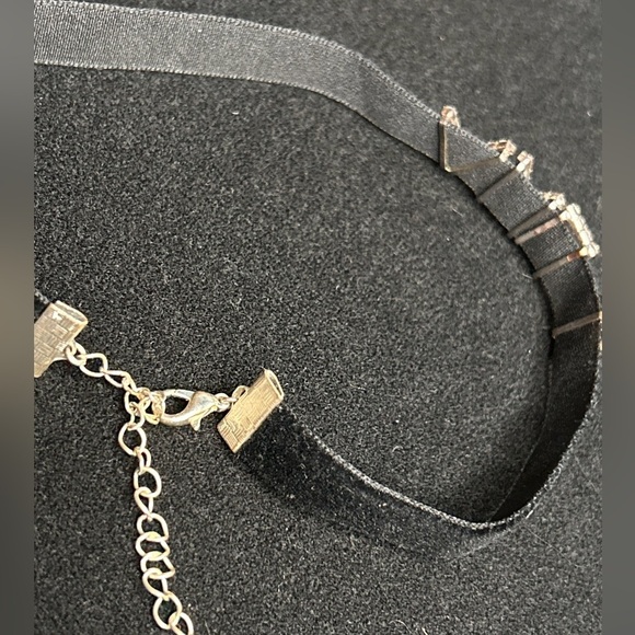 Rhinestone and Black Velvet Choker - Picture 3 of 3